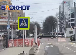 Кортеж Путина в Краснодаре оказался больше колонны авто Медведева в Волгограде 