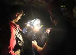 Появились фото и видео с операции по поиску дайвера в Сочи