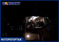 «Не верьте телевидению, как котят нас бросили»: россияне не могут попасть в Крым