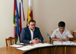  Мэрия Краснодара пообещала дольщикам ЖК «Форт Карасун» подключить дома к свету и теплу 