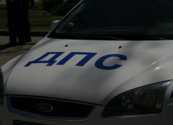 В Краснодаре водитель сбил пешеходов и влетел в ВАЗ