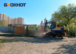 В Краснодаре пойдут под снос десятки незаконных павильонов и торговых палаток