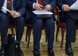 Сократить чиновников, чтобы повысить зарплату чиновникам Краснодарского края