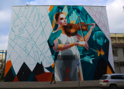 Прошел месяц с тех пор, как итальянец должен был закончить граффити в центре Краснодара