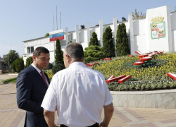 В честь Дня города в Краснодаре запустили цветочные часы