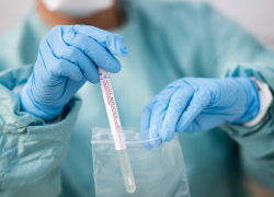 В инфекционной больнице Краснодара рассказали, как отличить коронавирус от аллергии