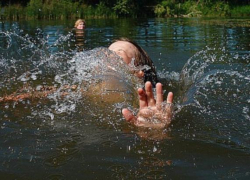 В водоемах города продолжают тонуть люди