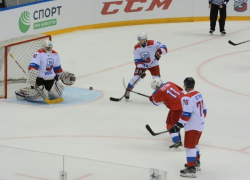  Команда Путина в Сочи обыграла «Звезд НХЛ» 