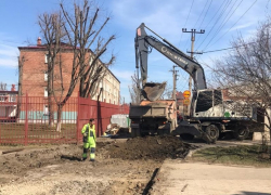 В приоритете – перегруженные и разрушенные: в Краснодаре отремонтируют 80 километров дорог