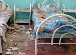 Обрушившийся потолок в больнице на Кубани едва не придавил ребенка 