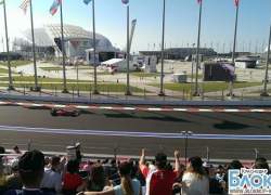 В Сочи на квалификации «Формулы-1» первое место занял Льюис Хэмилтон