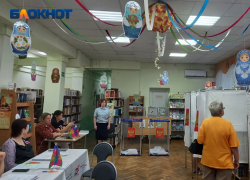 Матрёшки, музыка и хорошее настроение: какая атмосфера царит на избирательных участках в Краснодаре
