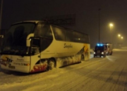 Ночью спасли замерзших на трассе пассажиров автобуса из Сочи