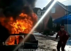 В Краснодаре мужчина поджег автомобиль, читая молитву