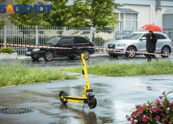 В Краснодарском крае обломки БПЛА разрушили дом и выбили стекла 