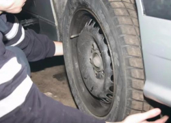 В Краснодаре поймали пьяного вора автомобильных колес