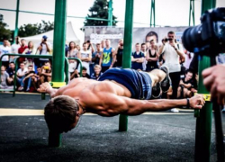 В центре Краснодара прошли воркаут-батлы