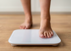 Роспотребнадзор Краснодарского края рассказал, передается ли ожирение от родителей к детям