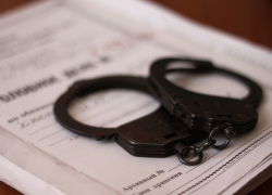 В Краснодаре рассмотрят дело 19-летнего парня, нападавшего на малолетних девочек 