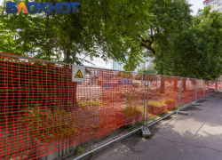 Попали под снос незаконные ограждения и автоблокираторы в Краснодаре