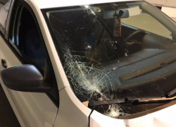 Олимпиада прошла, инфраструктура рушится: в Сочи отделка тоннеля повредила автомобиль