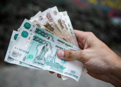 В Краснодарском крае лжепрокурор из колонии выманил деньги у жителей девяти регионов