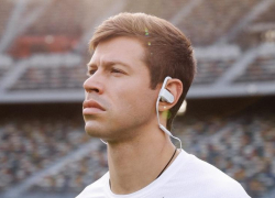 «Извинений мало!»: фанаты не могут простить «краснодарцу» Смолову мат про матерей 