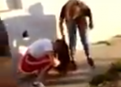 Видео, на котором школьницы избивают сверстницу, заинтересовало полицию Краснодарского края