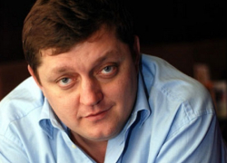 Нефтедоллары - каждому россиянину. Олег Пахолков о том, куда лучше вложить деньги государству