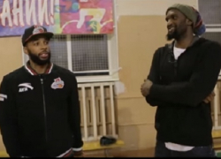 Игроки БК «Локомотив-Кубань» ворвались на игру болельщиков