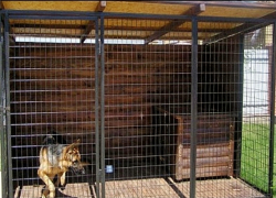 Кубанский мошенник совершил серию афер с вольерами для животных