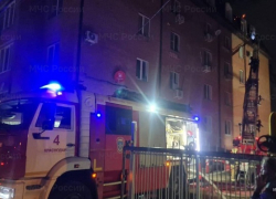 В Краснодаре во время пожара в Музыкальном микрорайоне сгорели 4 квартиры