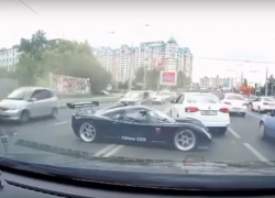 В Краснодаре попал в ДТП спортивный автомобиль за 14 млн рублей