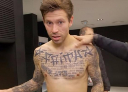 Овацией встретили полуголого Федора Смолова в раздевалке "Краснодара"