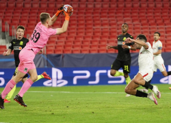 «Краснодар» не смог удержать победный счет и проиграл «Севилье» 