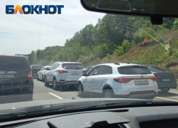 Трасса М-4 "Дон" на Кубани погрязла в пробках: где самый длинный затор?