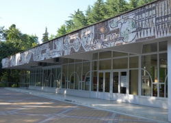 В Сочи откроют памятники Ивану Шмелеву и Алисе Дебольской