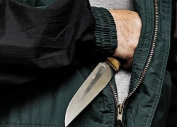 В Новороссийске мужчина зарезал соседа из-за мата прямо при полицейском