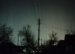 В небе над Кубанью заметили световые столбы