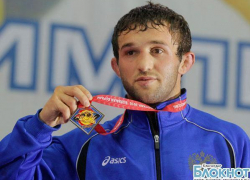 Кубанский атлет Бесик Кудухов получил медаль «За заслуги перед Отечеством»