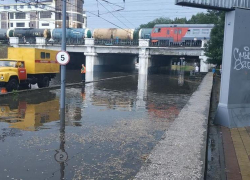 После продолжительного дождя проблемные места Краснодара вновь оказались под водой 