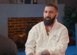 «Там у русского и армянина менталитет на 90% одинаков»: стендапер Гурам Амарян о публике в Краснодаре