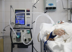 В Краснодарском крае на аппаратах ИВЛ находятся 104 пациента с COVID-19