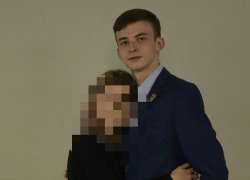 В Сочи начались обыски у комсомольцев города