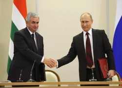 Владимир Путин проведет встречу с президентом Абхазии в Сочи 