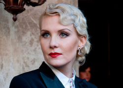  Рената Литвинова отказалась петь в Краснодаре, но рассказать о жизни она согласна