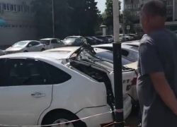 Взрыв в машине произошел в центре Краснодара