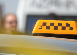 У нелегальных таксистов в Сочи будут конфисковывать машины