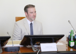 Британец представил в Краснодаре картины краевой столицы