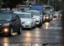 Продажи автомобилей на Кубани упали